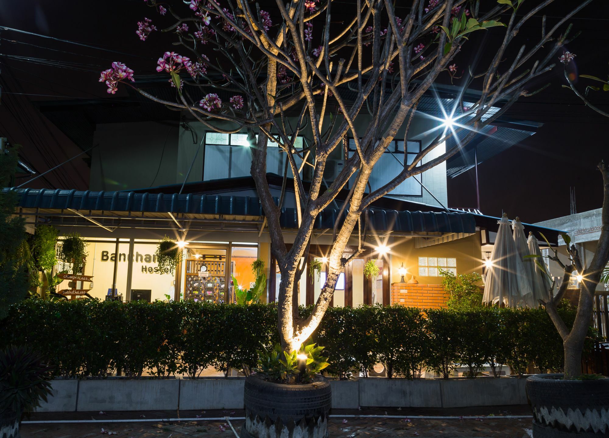 Banchan Hostel Phra Nakhon Si Ayutthaya Exterior foto